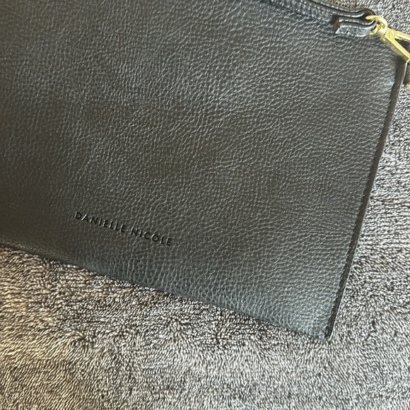 Danielle Nicole Gryffindor Purse - Picture 4 of 8